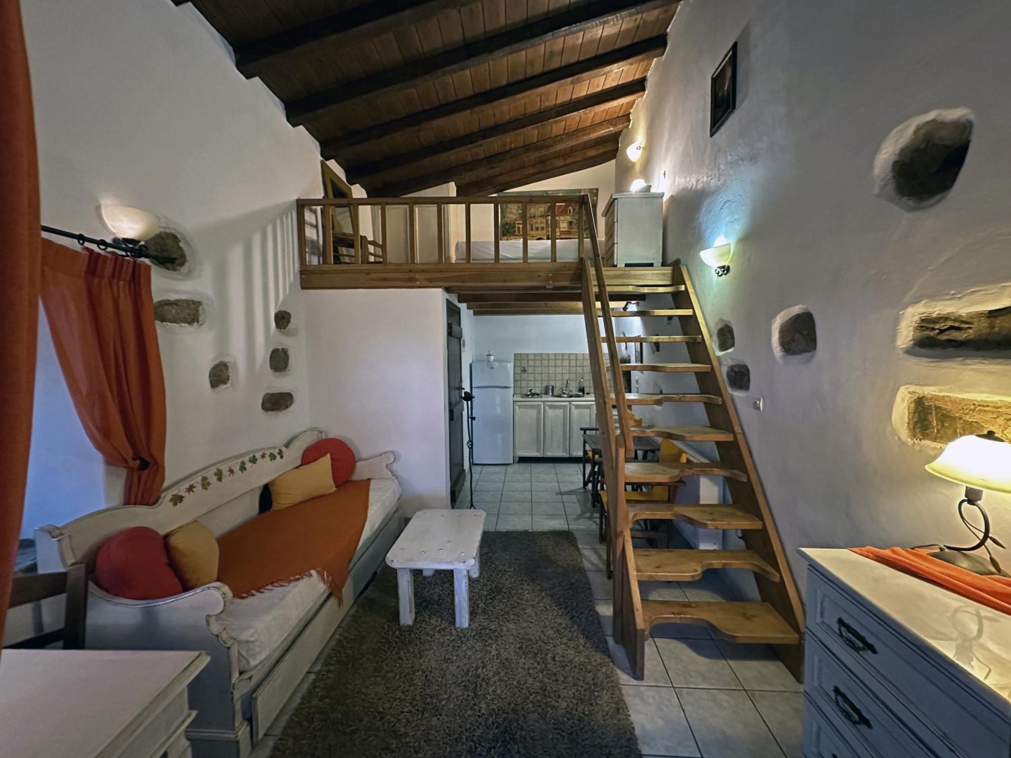 Milopotamos  Porfyrousa Traditional Hotel מראה חיצוני תמונה