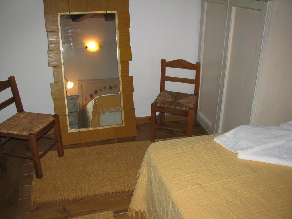 Milopotamos  Porfyrousa Traditional Hotel מראה חיצוני תמונה